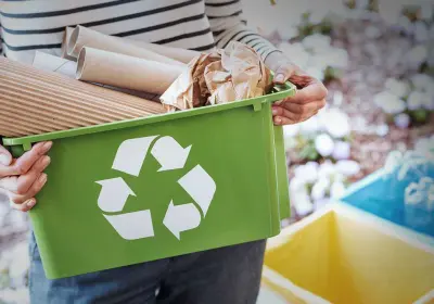 BIẾN RÁC THẢI NHỰA THÀNH TÀI NGUYÊN QUÝ GIÁ NHỜ TÁI CHẾ